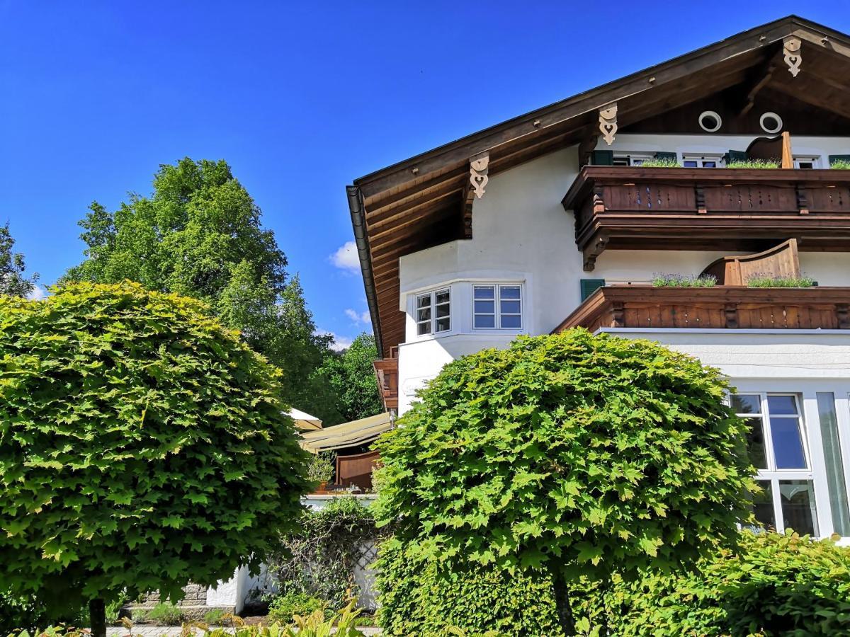 Landhaus Marinella Hotel Garni Bad Wiessee Exteriör bild